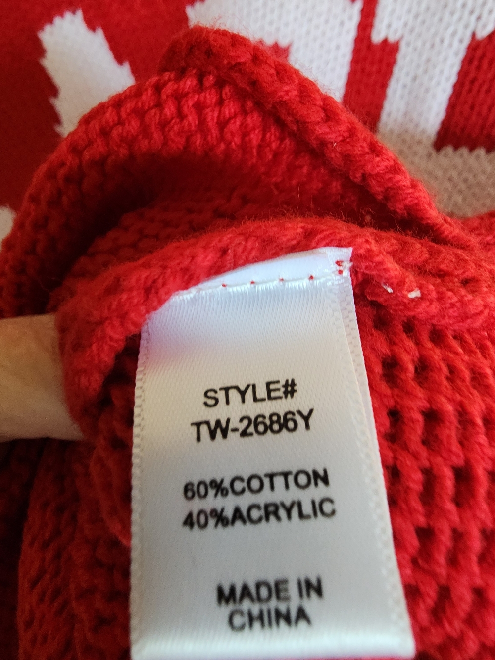 NEW Zenana Outfitters Red V-Neck 'BEACH' Sweater. - Picture 8 of 15